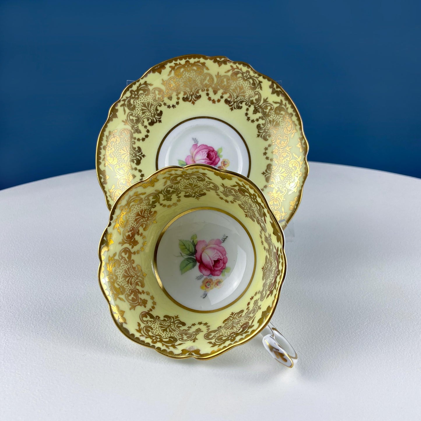 Vintage Royal Albert Brown & Gold Tea Coffee Cup and Saucer. All Over Flower Motif. Gold Leaf Border. Buckingham Series. Hosting Essentials