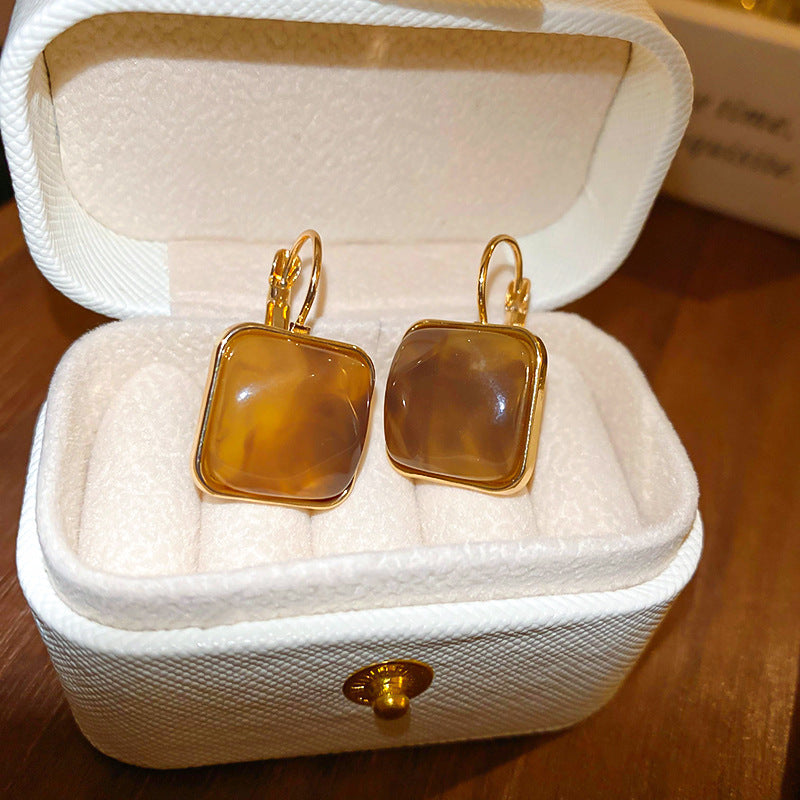 Vintage Amber Resin Gold Hoop Earrings For Women, Trendy 2026 Maillard Style Chunky Gold & Brown Resin C-Shaped Hoops, Lightweight Fashion Ear Jewelry