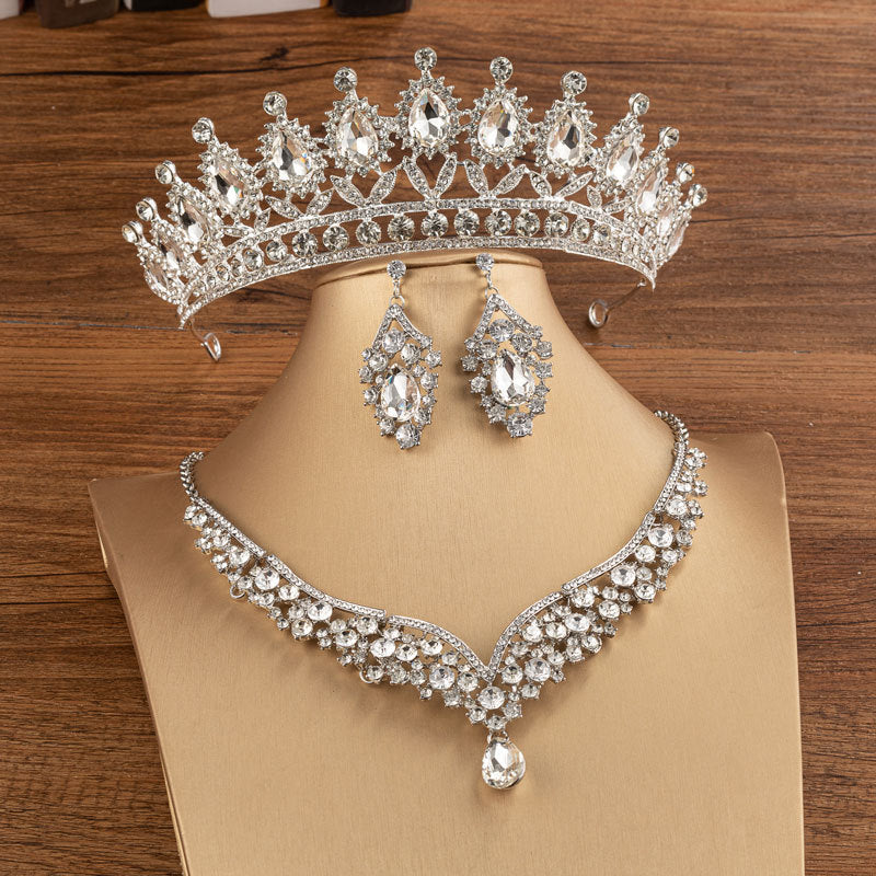 The Queen's Renaissance Gothic Bridal Suite
