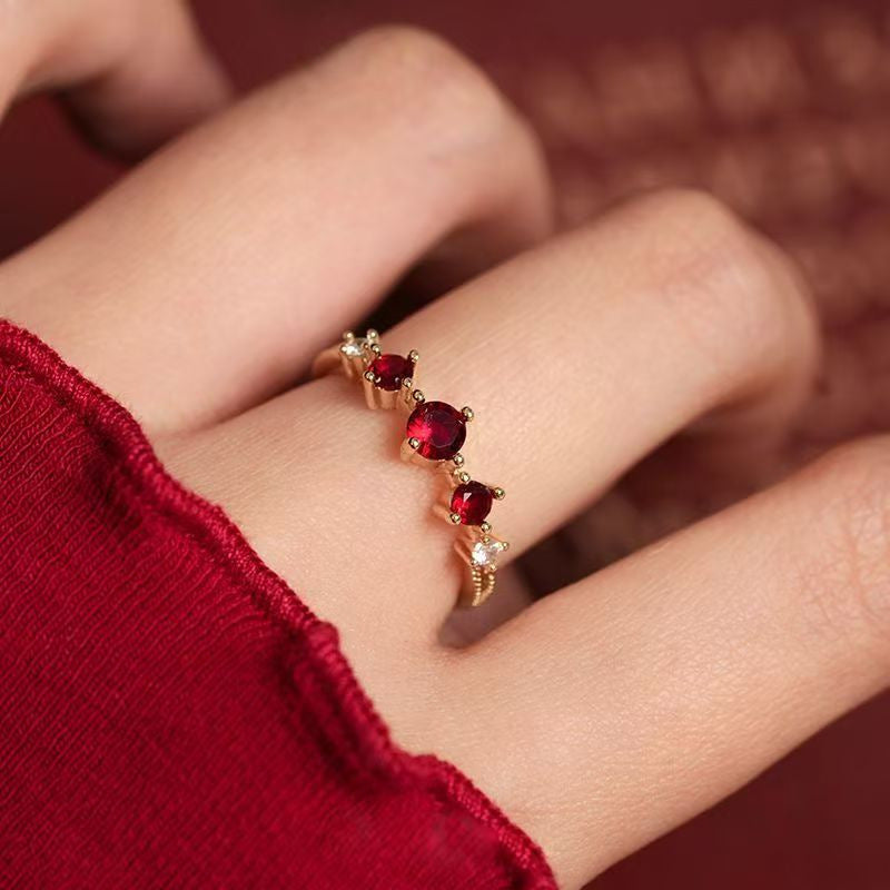 Retro Court Style Red Gemstone Ring, Elegant Light Luxury Niche High-End Jewelry