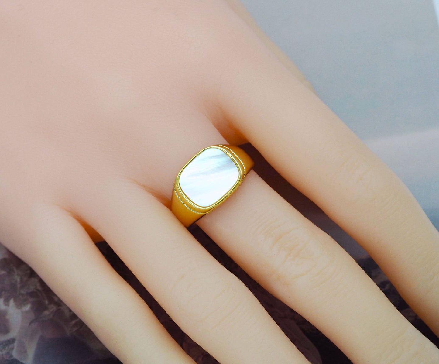 Square Pearl Signet Ring, Sku#ML57