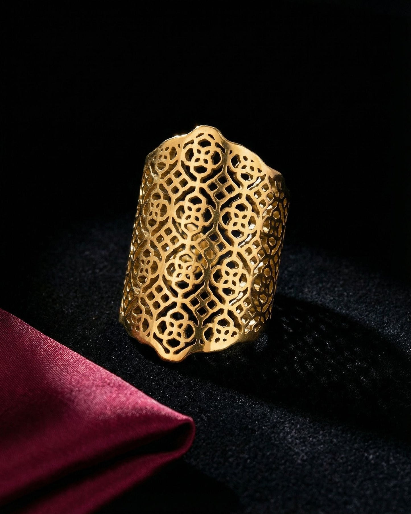 Lattice Shield Ring - Gold