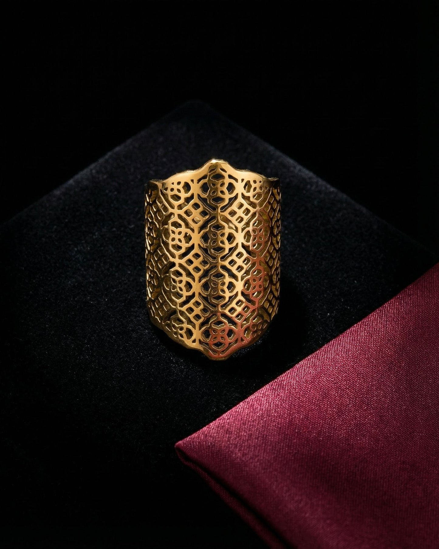 Lattice Shield Ring - Gold