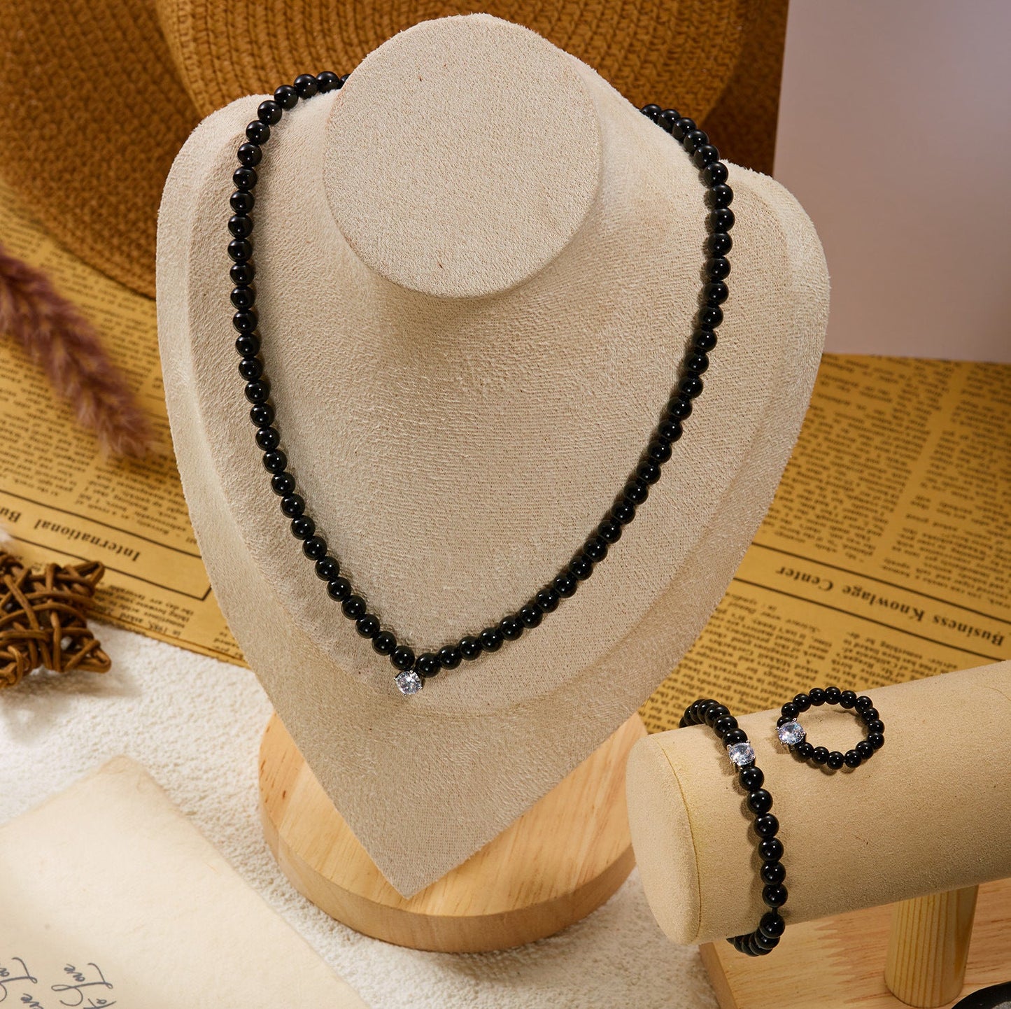 Elegant Retro Pearl Solitaire Three-piece High Sense Ball Jewelry Set