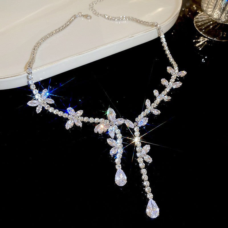 French Royal Style Geometric Droplet Tassel Light Luxury Clavicle Necklace