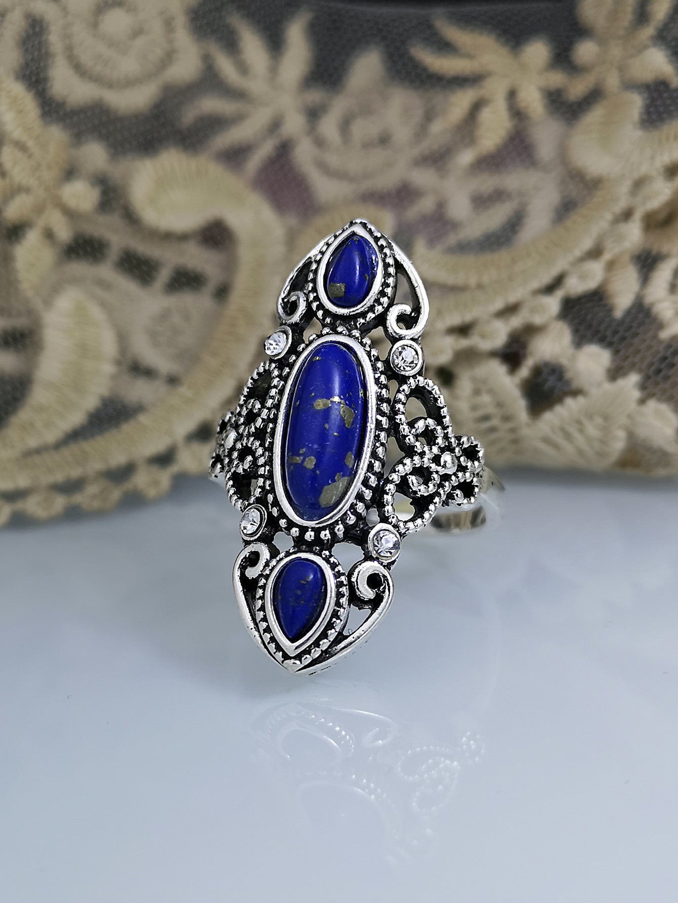 Victorian Vintage Turquoise Creative Hollow Carved Ring