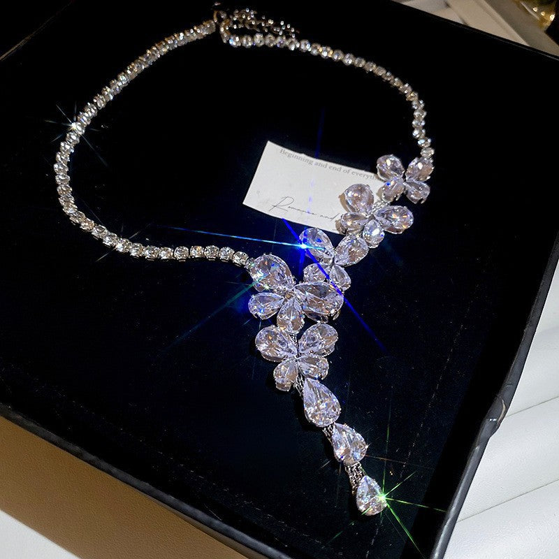 French Royal Style Geometric Droplet Tassel Light Luxury Clavicle Necklace