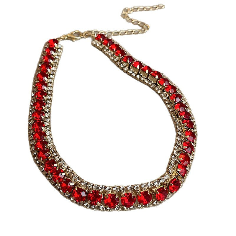 Women's Ear Light Luxury Minority Palace Style Clavicle Chain Vintage Court Jewelry Set