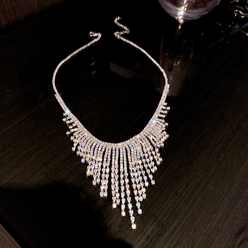 French Royal Style Geometric Droplet Tassel Light Luxury Clavicle Necklace
