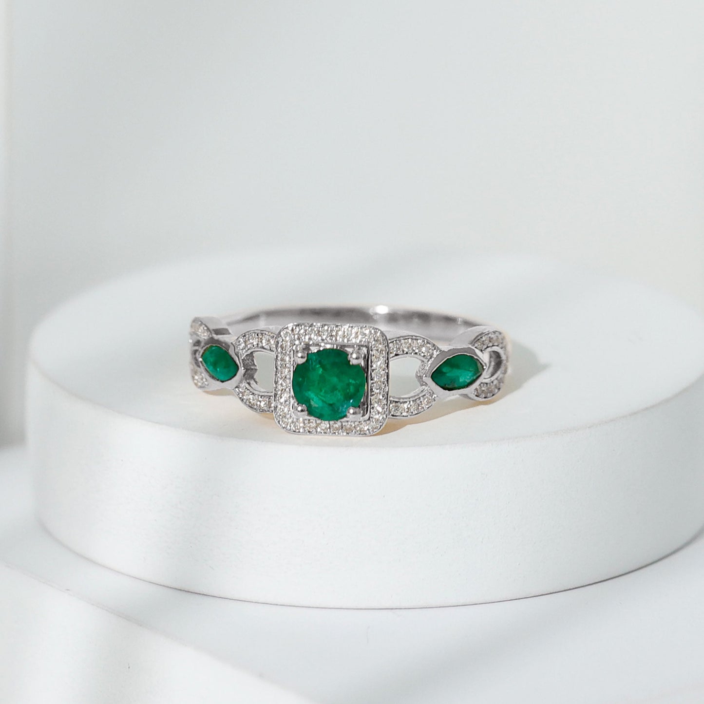 The Ballad of Anne | Born to Be Your Emerald Queen