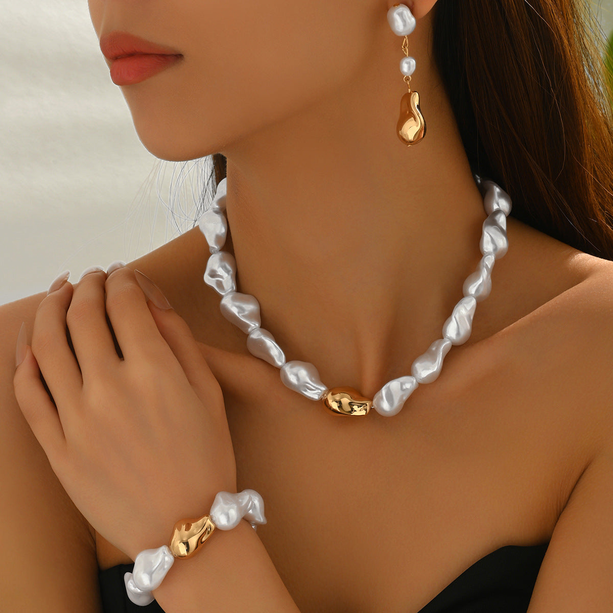The Honored with Pearls Baroque Suite
