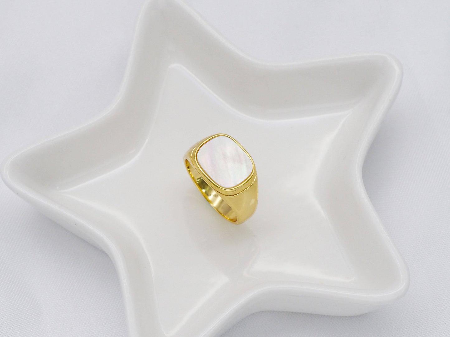 Square Pearl Signet Ring, Sku#ML57