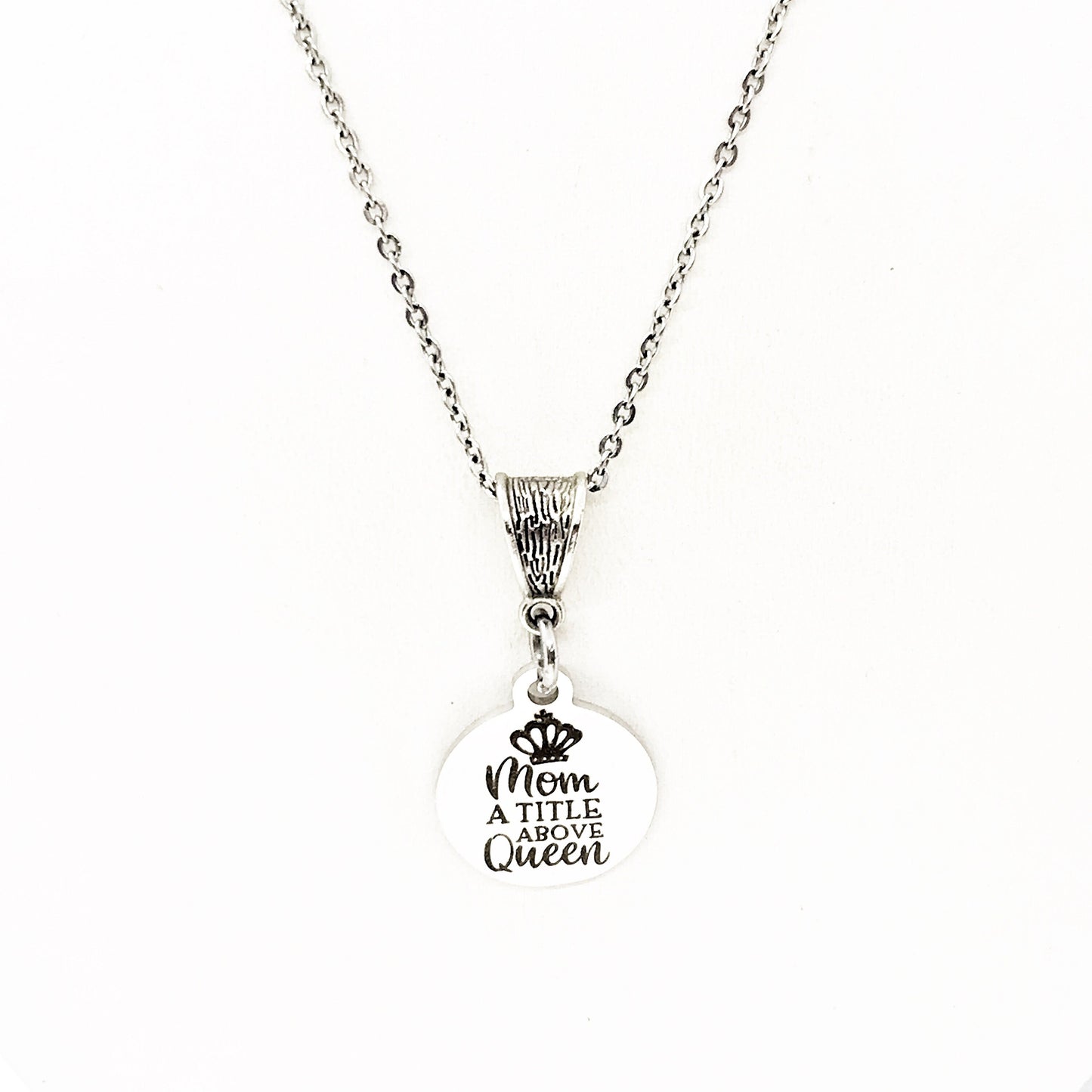 Mom Gift, Mom A Title Above Queen Necklace, Mom Jewelry, Mom Necklace, Wife Gift, New Mom Gift, Mothers Day Gift, Mom Birthday Gift,