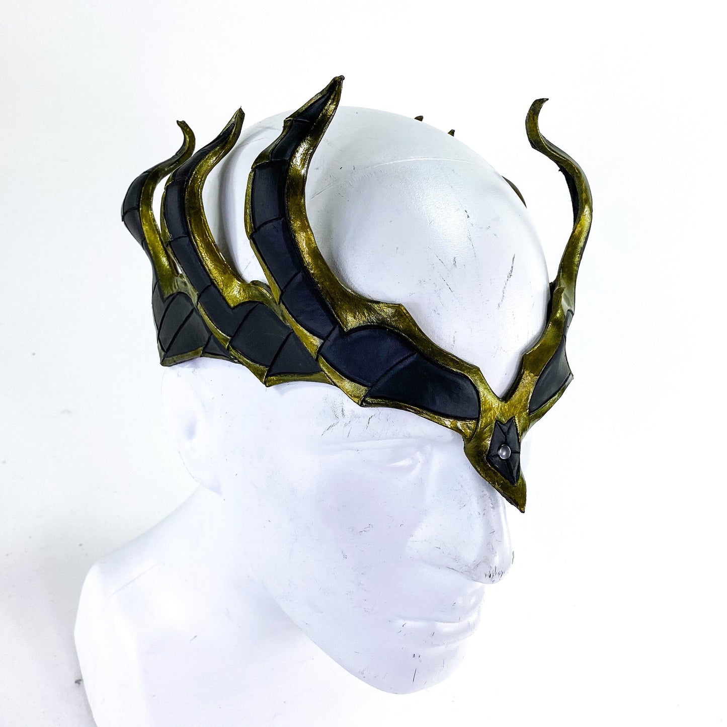 The Elemental Verdant Crown Mask
