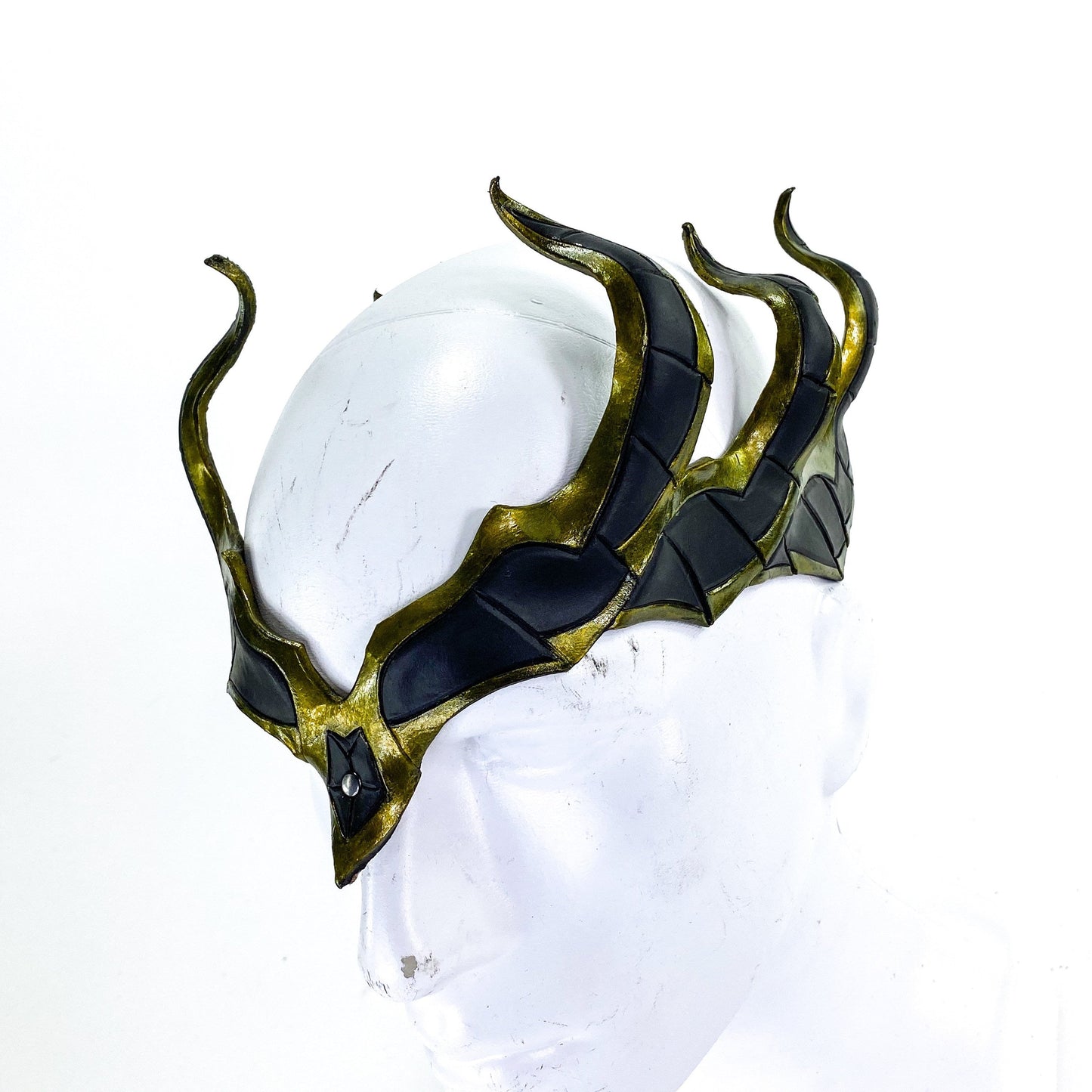 The Elemental Verdant Crown Mask