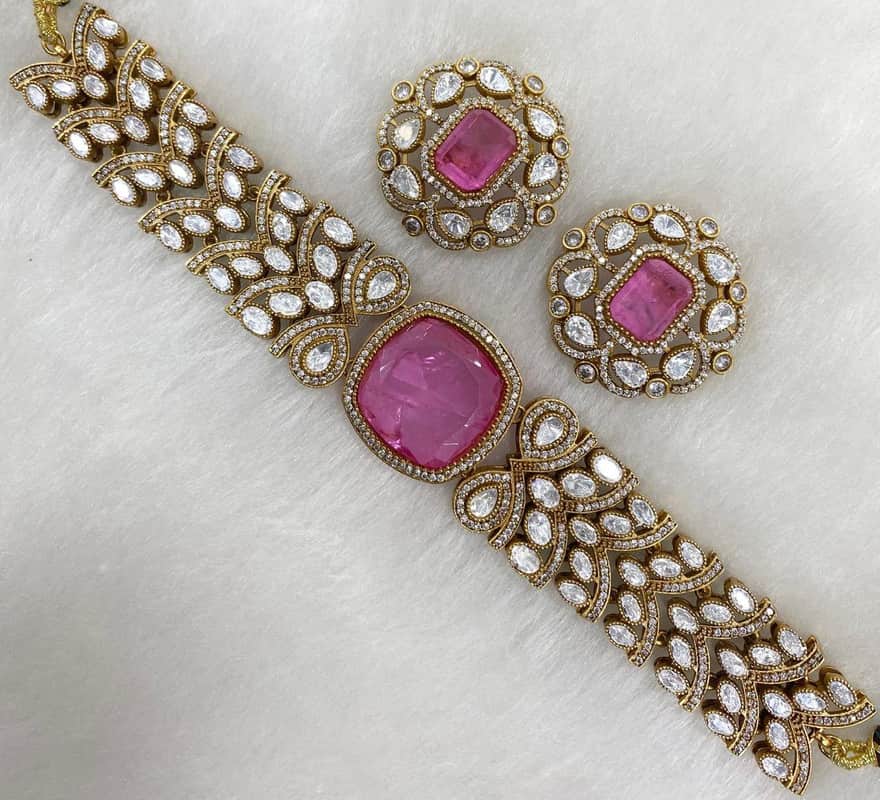 Moisaanite Doublet Natural Stone Designer Chokar Set with Earrings