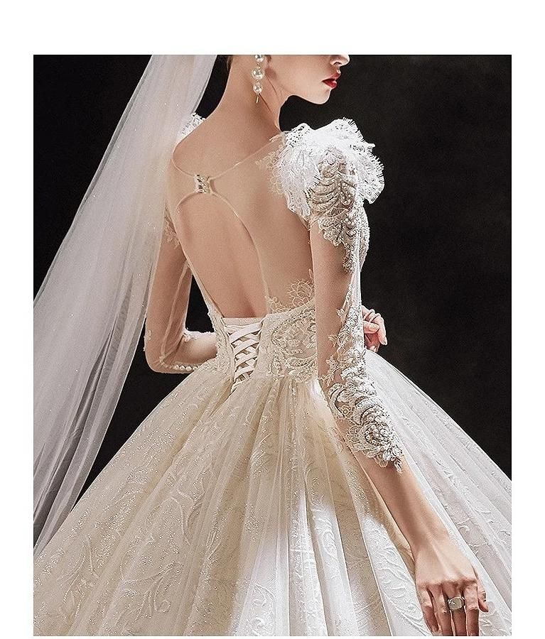 Luxurious Princess Wedding Dress with Shiny Pearls EDW401